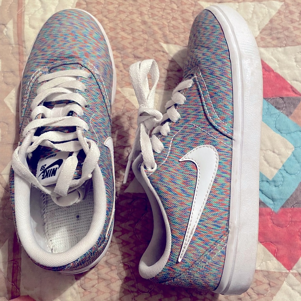 Like new Nike shoes